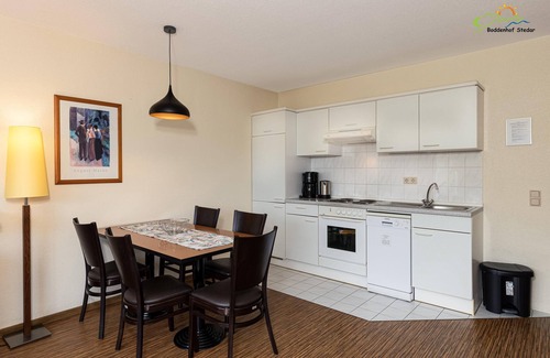 Buschvitz Apartment | Vacation apartment 54 - comfort and tranquillity on two levels with balcony and WiFi