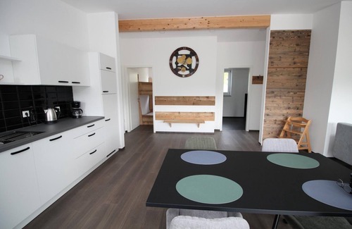 Haibuhl Apartment | Spacious 2-Bedroom Vacation Apartment with Family Amenities