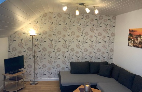 Harthausen Apartment | Ideal Vacation Apartment for 5 Guests in Harthausen