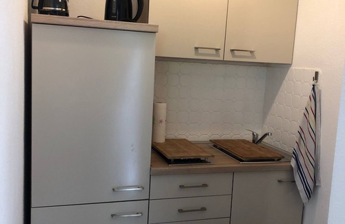 Lingen Apartment | Cozy Apartment for 2 in Lingen (Ems) with Kitchen Access