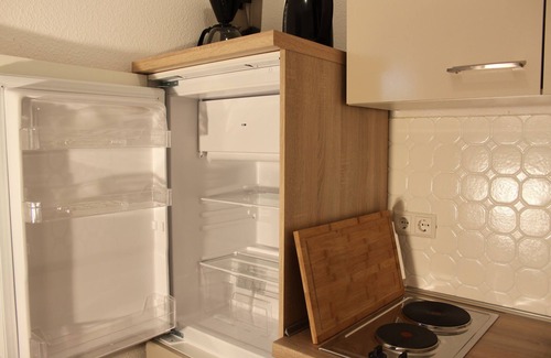 Lingen Apartment | Cozy Apartment for 2 in Lingen (Ems) with Kitchen Access
