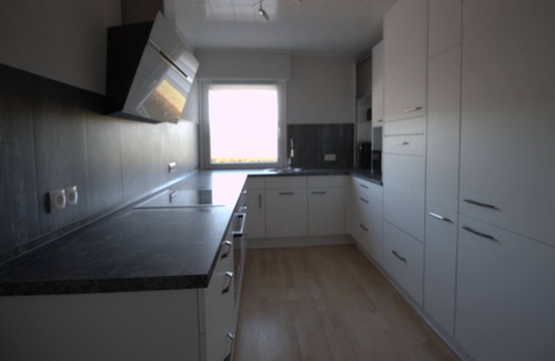 Neukirchen Apartment | Spacious Neukirchen Apartment for 7 with Ocean Views
