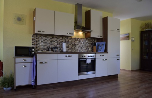 Stakendorf Apartment | Cozy Stakendorf Apartment for 3 with Kitchen Amenities