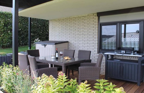 Wamel Apartment | Guest Rated 10/10: Lake View Apartment Am Fischteich