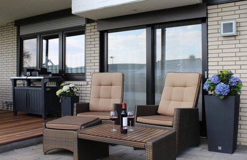 Wamel Apartment | Guest Rated 10/10: Lake View Apartment Am Fischteich
