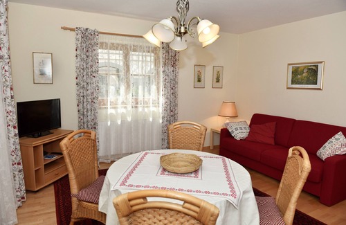 Kitzbuehel Apartment | Cozy Kitzbühel Apartment for 4 with Kitchen Amenities
