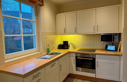 Neuhaus Apartment | Cozy Apartment for 4 with Oceanfront Views in Dierhagen