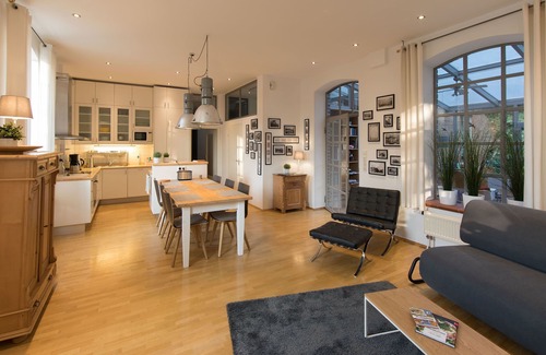 Stadtlohn Apartment | Spacious Vacation Apartment for 8 with Ocean View in Stadtlohn