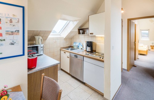 Baltrum Apartment | Cozy Oceanfront Apartment for 3 Guests in Baltrum