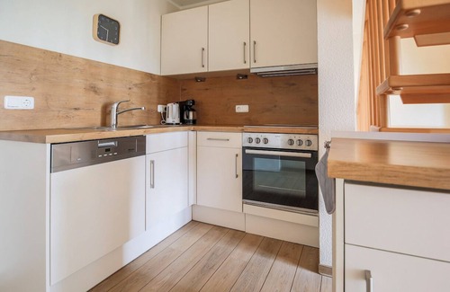 Sahrensdorf Apartment | Oceanfront Apartment for 5 Guests Near Fehmarn Beach