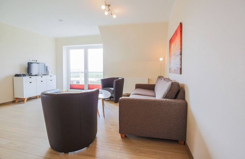 Sahrensdorf Apartment | Cozy Apartment for 6 with Oceanfront Views in Fehmarn
