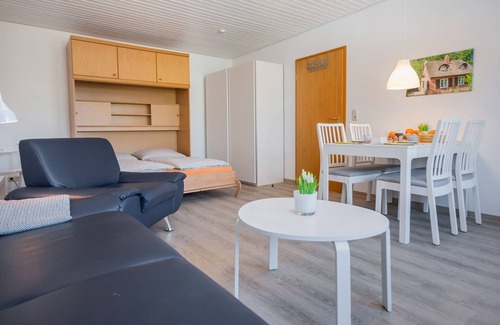 Albertsdorf Apartment | Cozy Apartment for 3 with Oceanfront Views in Fehmarn