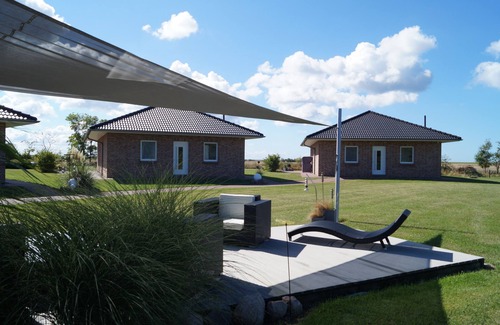 Westermarkelsdorf Apartment | Pet-Friendly Oceanfront Apartment for 4 in Fehmarn