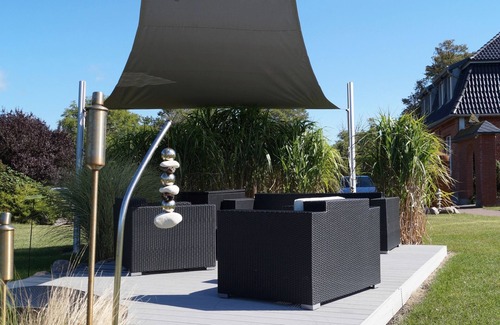 Westermarkelsdorf Apartment | Cozy Oceanfront Apartment for 2 Guests in Fehmarn