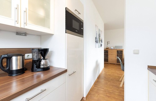 Groemitz Apartment | Spacious Vacation Apartment for 6 Guests in Grömitz