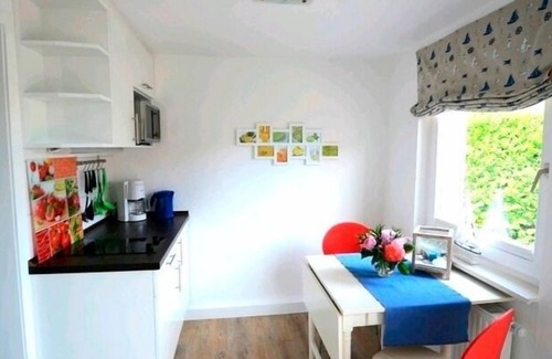 Groemitz Apartment | Cozy Oceanfront Apartment for Two in Grömitz - 10/10 Reviews