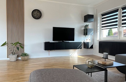 Oeding Apartment | Spacious 130m² Apartment for 6 Guests in Südlohn