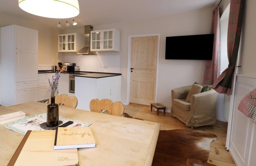 Todtnau Apartment | Spacious Vacation Apartment for 6 Guests in Todtnau