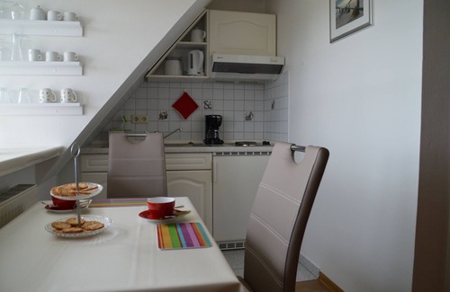 Großdunsum Apartment | Cozy Apartment for 2 in Dunsum - Guest Rated 9.6