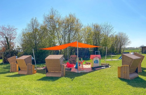 Rieste Apartment | Family-Friendly Vrbo Property with a Fully-Equipped Kitchen