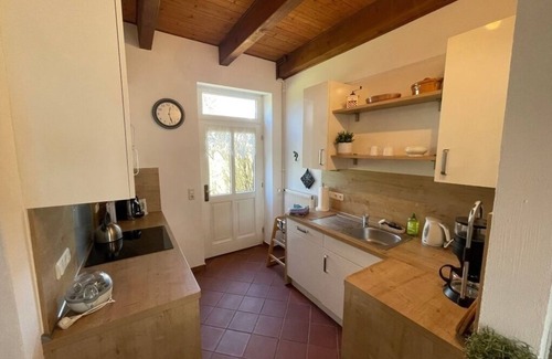 Werdum Apartment | Spacious Apartment for 5 in Werdum with Oceanfront Views