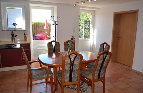 Heede Apartment | Spacious Vacation Apartment for 4 with Ocean View in Heede