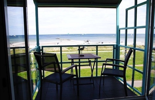 Stein Apartment | Stylish Apartment with Ocean View for 4 Guests in Stein
