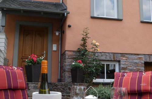 Pommern Apartment | Cozy Pommerbach EG Apartment with Kitchen & Breakfast