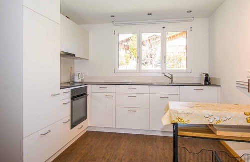 Adelboden Apartment | Scenic Vacation Apartment Near Center with Mountain Views