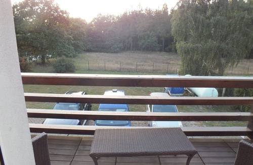 Muritz Apartment | Pet-Friendly Waldblick Apartment with Lake View & Spa