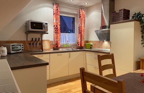Rhoden Apartment | Cozy Apartment for 2 in Diemelstadt with Ocean View