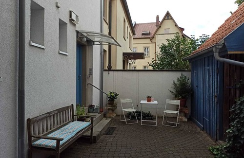 Gerolzhofen Apartment | Stylish First Floor Apartment with Kitchen & Breakfast Included