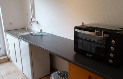 Hausen Apartment | Cozy Ocean View Apartment Bunter Hund - Family Friendly Retreat