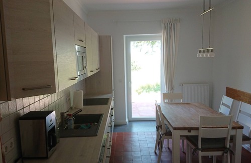 Klein Bunzow Apartment | Spacious Family Apartment with Ocean View in Klein Bünzow