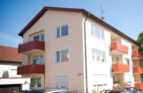 Langenargen Apartment | Cozy 1-Bedroom Apartment with Pool and Ocean View