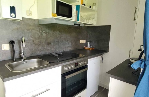 Nettersheim Apartment | Pet-Friendly Eselstube: Farm Getaway in the Eifel Region
