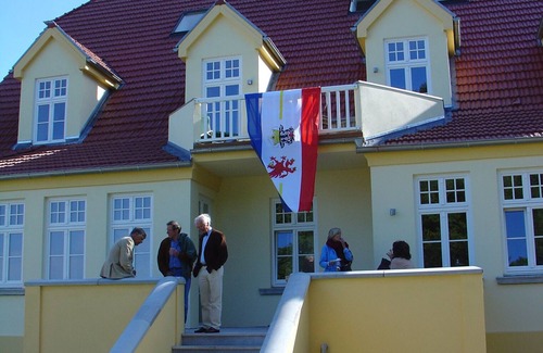 Grubnow Apartment | Cozy Oceanfront Apartment for 4 Guests in Neuenkirchen
