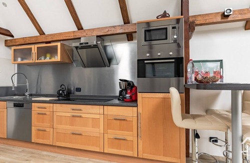Bachenbrock Apartment | Cozy Oceanfront Apartment for 4 Guests in Steinkirchen