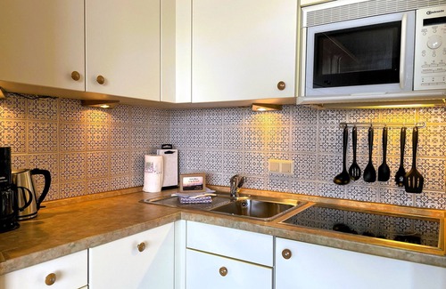 Wyk auf Foehr Apartment | Cozy Oceanfront Apartment for 3 in Wyk auf Föhr