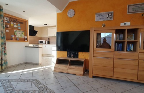 Werdum Apartment | Top-Rated Friesenresidenz Apartment Nordlicht: Family & Pets Welcome