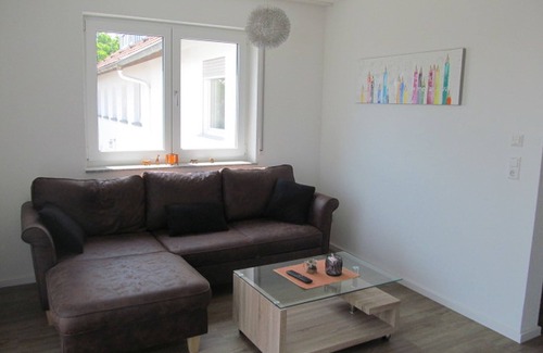 Ravensburg Apartment | Cozy Gänseblümchen Apartment with Spa & Breakfast Included