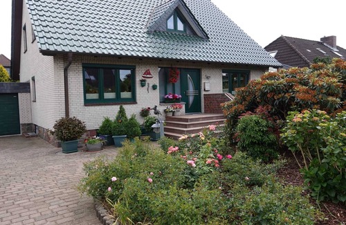 Rabel Apartment | Top-Rated Heike Apartment: Family-Friendly & Fully Equipped
