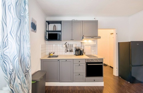 Blumenviertel Apartment | Ideal Family Apartment with Ocean View & WLAN Access
