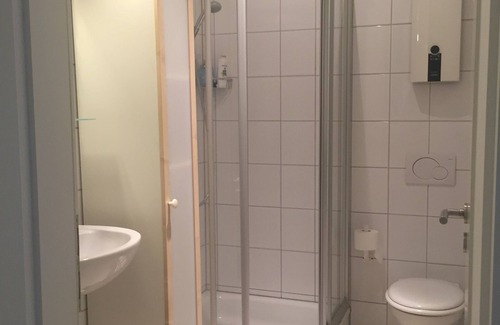 Suedstadt Apartment | Pet-Friendly Vacation Apartment in Südstadt - Rated 9.6/10
