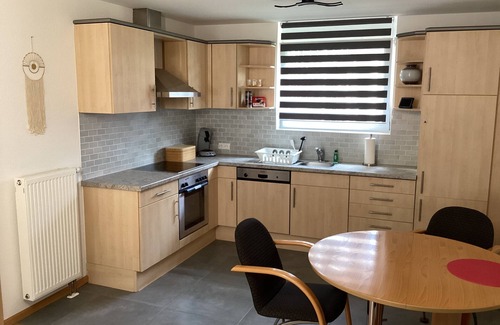 Steinen Apartment | Cozy Vacation Apartment Near the Ocean, 10/10 Guest Rated
