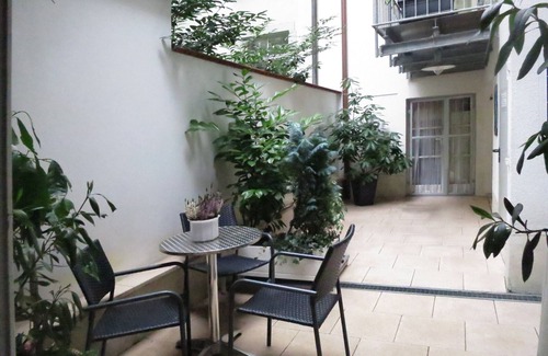 Altstadt Apartment | Cozy 2-Bedroom Apartment with Breakfast & Family Amenities