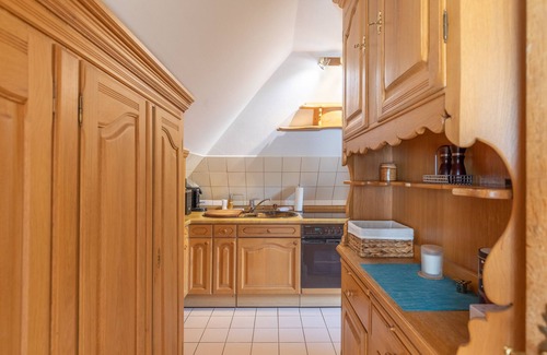 Schleswig-Holstein Apartment | Pet-Friendly Vacation Apartment Kastanienhof Sanddorn