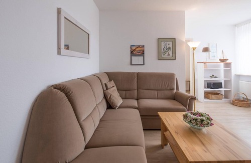 Wyk auf Foehr Apartment | Charming Kleine Perle Apartment in Wyk with Ocean View