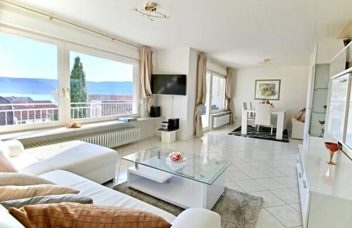 Sipplingen Apartment | Serene Lakeview Apartment with Pool in Sipplingen
