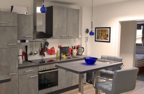 Alme Apartment | Serene Vacation Apartment Near Almequelle with Breakfast
